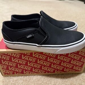 Vans Black and White Sneakers Slip-On leather